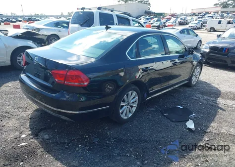 2013 Volkswagen Passat 2.5L Sel Premium from USA, damaged, VIN 1VWCH7A34DC040221